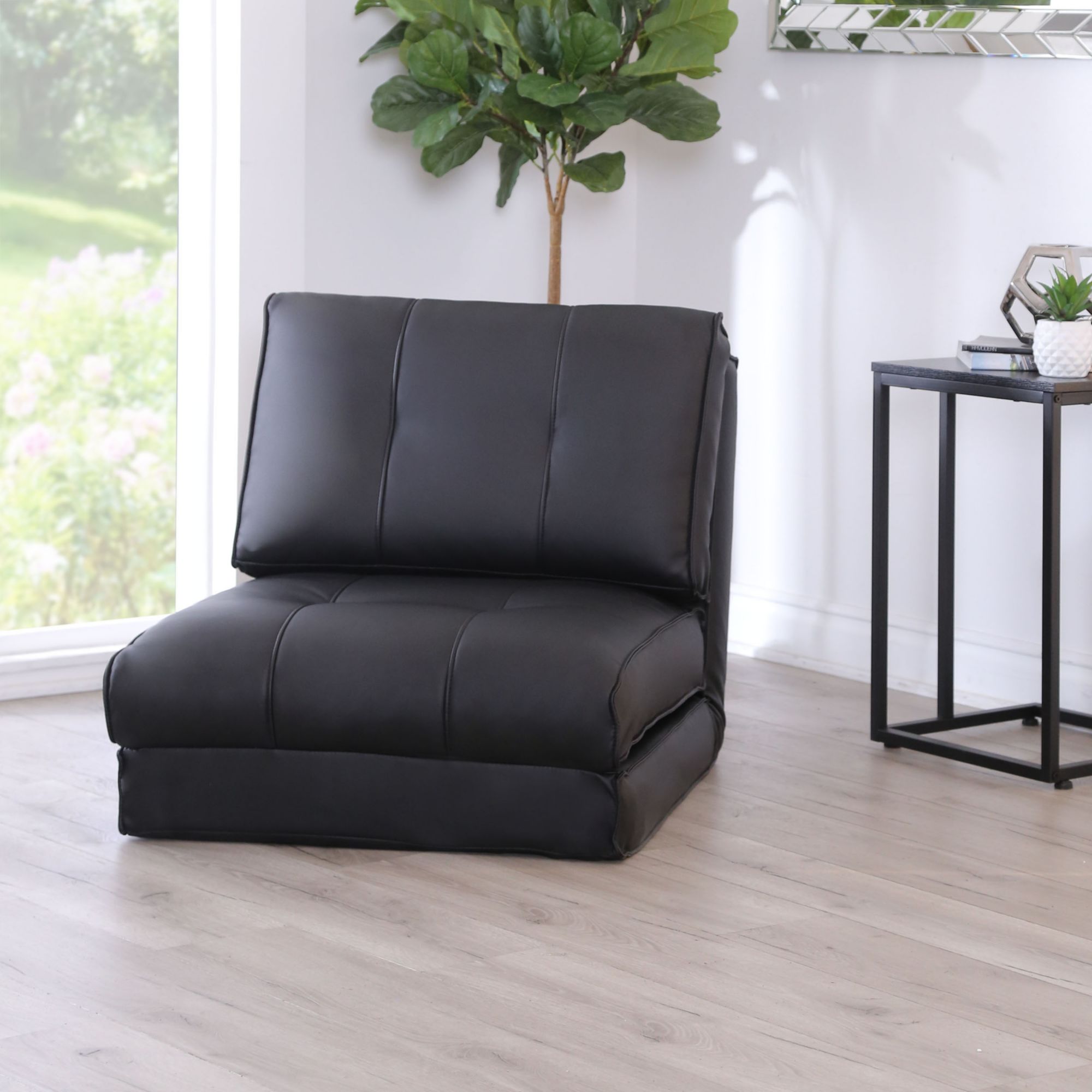 Black sleeper chair hot sale