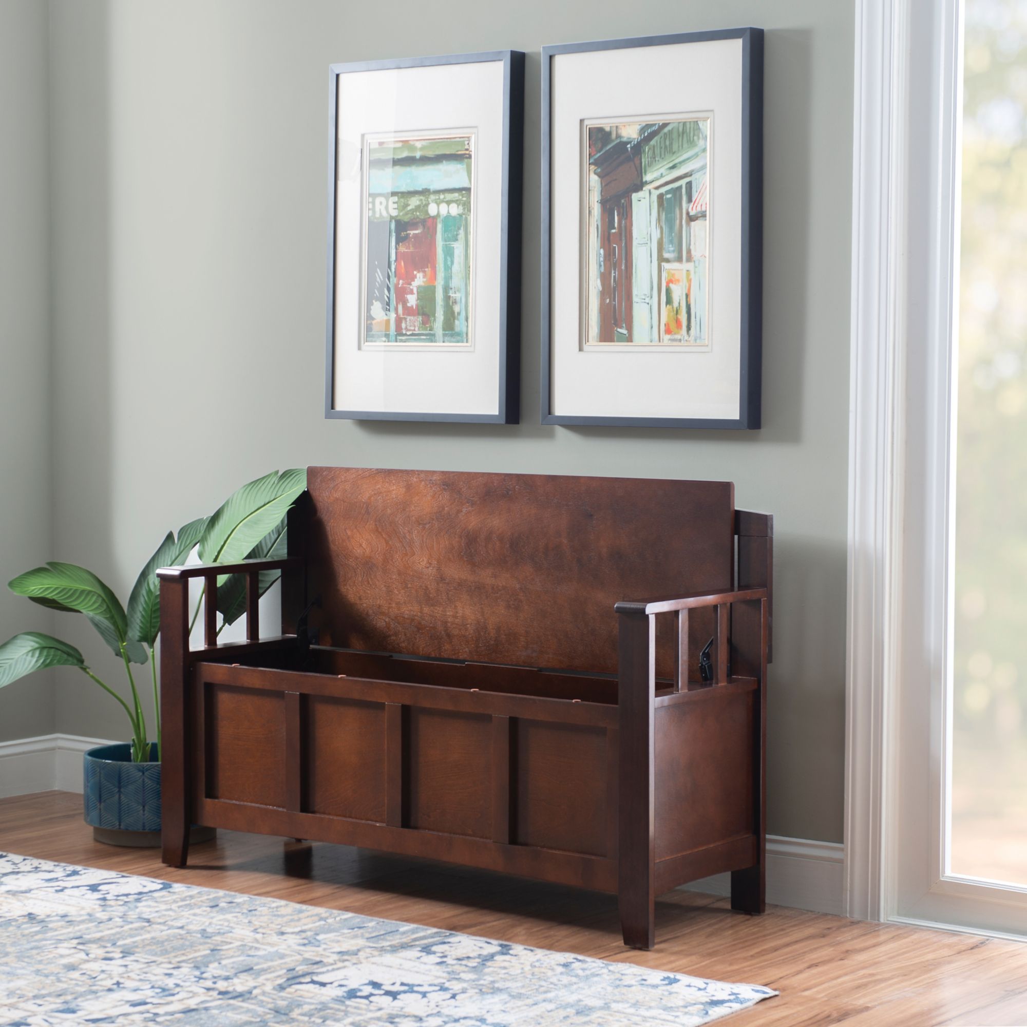 Comfortable storage online bench