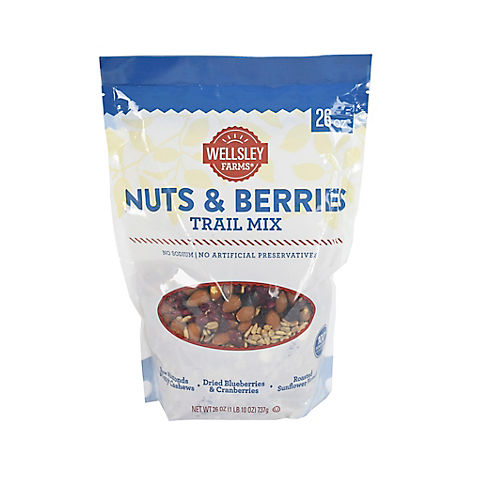 Wellsley Farms Nuts & Berries Trail Mix, 26 oz.