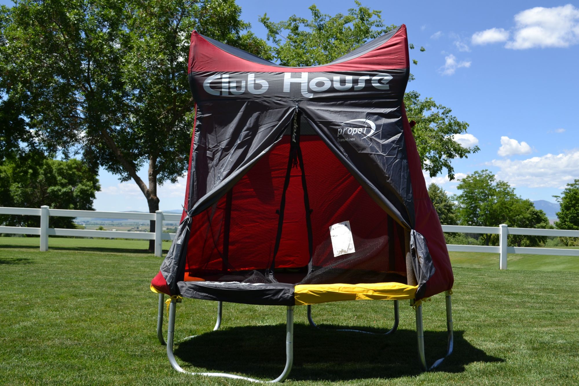 Clubhouse shop trampoline tent