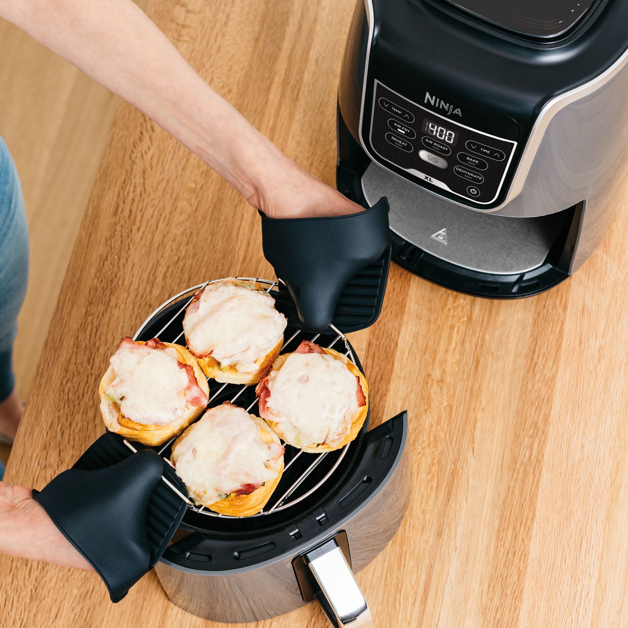 Ninja XL Air Fryer 5.5-Qt.