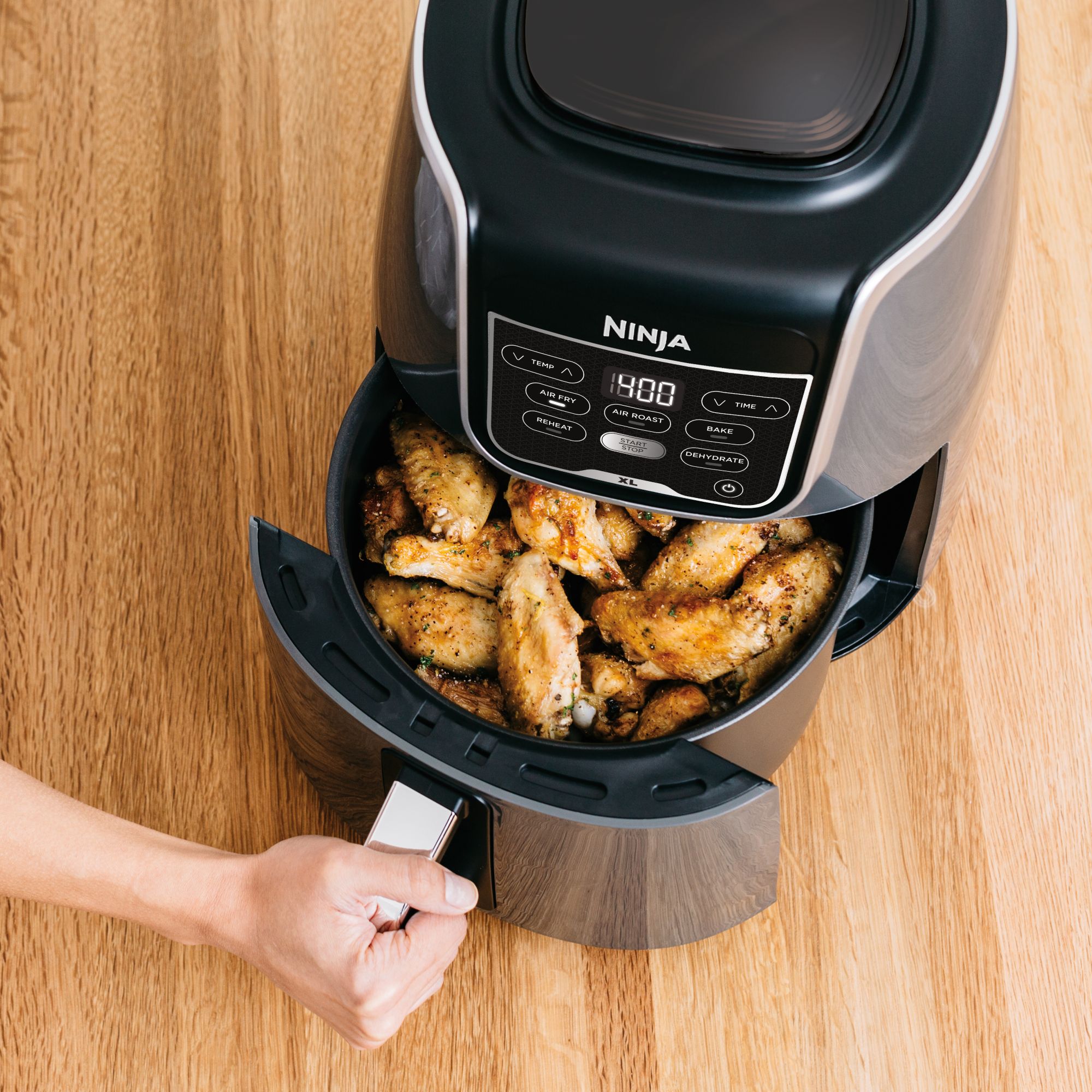  Ninja AF150AMZ Air Fryer XL, 5.5 Qt. Capacity that can