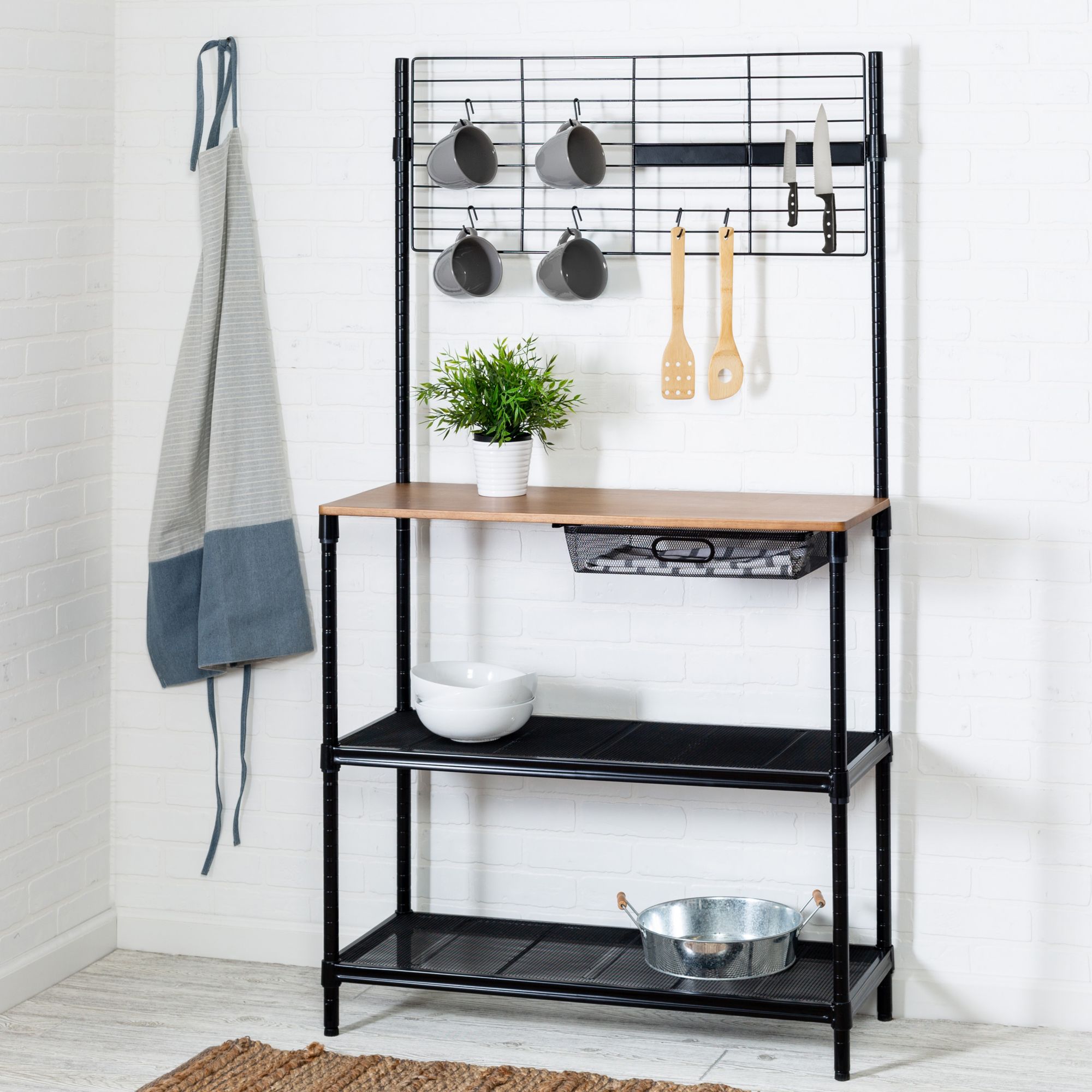 Picture of a online baker's rack