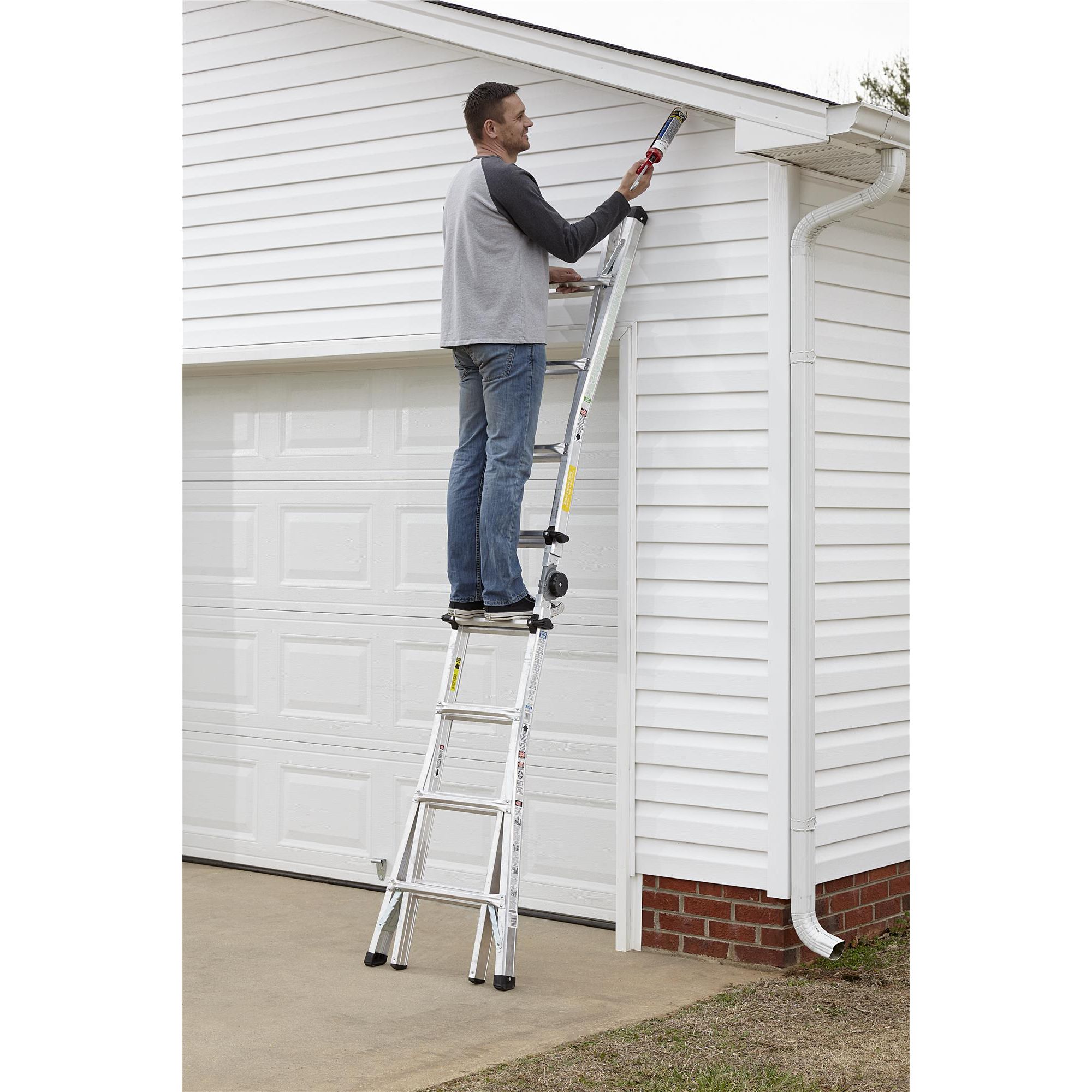 18 Ft. Height Multi-Position Ladder - Cosco