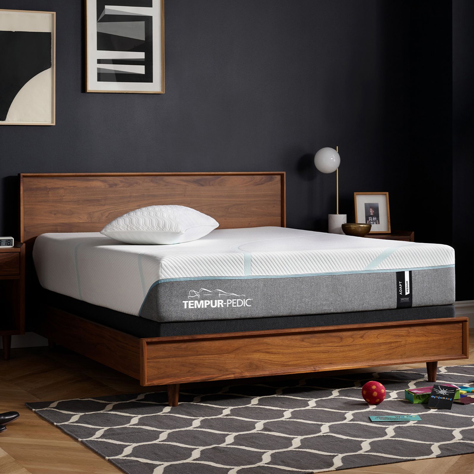 Tempur-Pedic TEMPUR-Adapt Medium Queen Mattress - 10734150