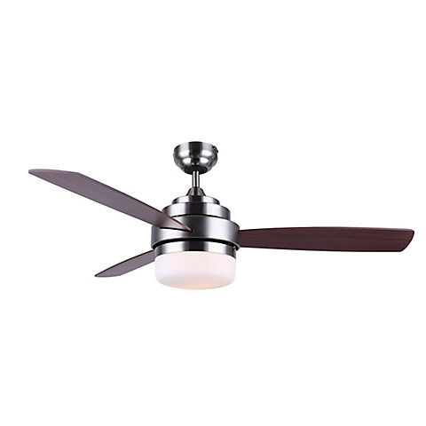 Black + Decker 52" 3-Blade Ceiling Fan with Light Kit and Remote - Mahogany/Natural Wood