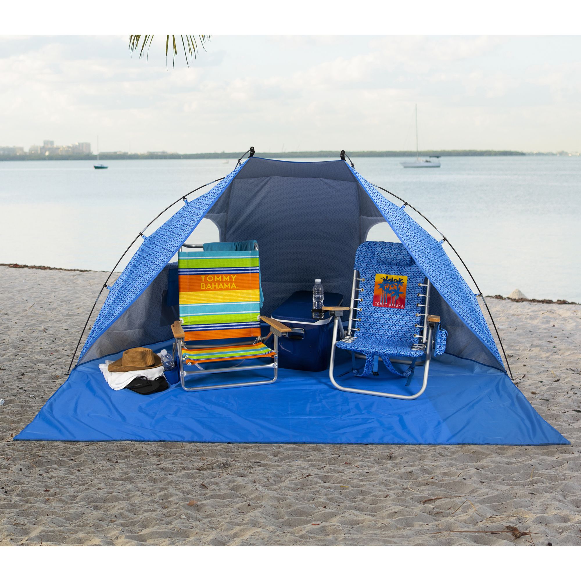 Portable shop beach shelter