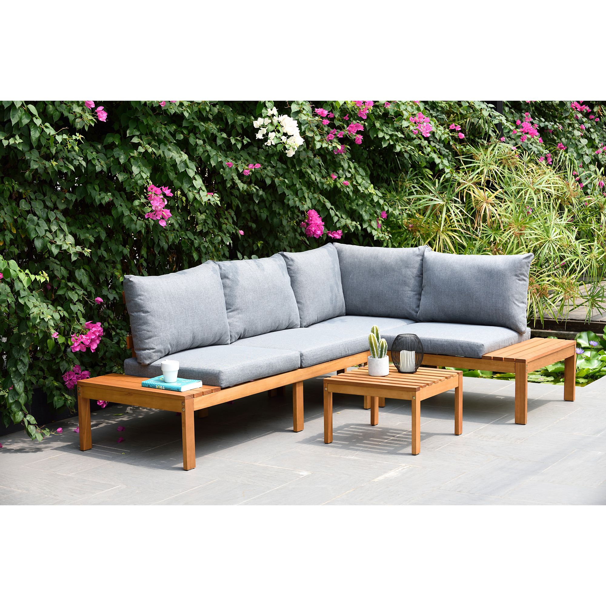 Wooden garden sofa online set