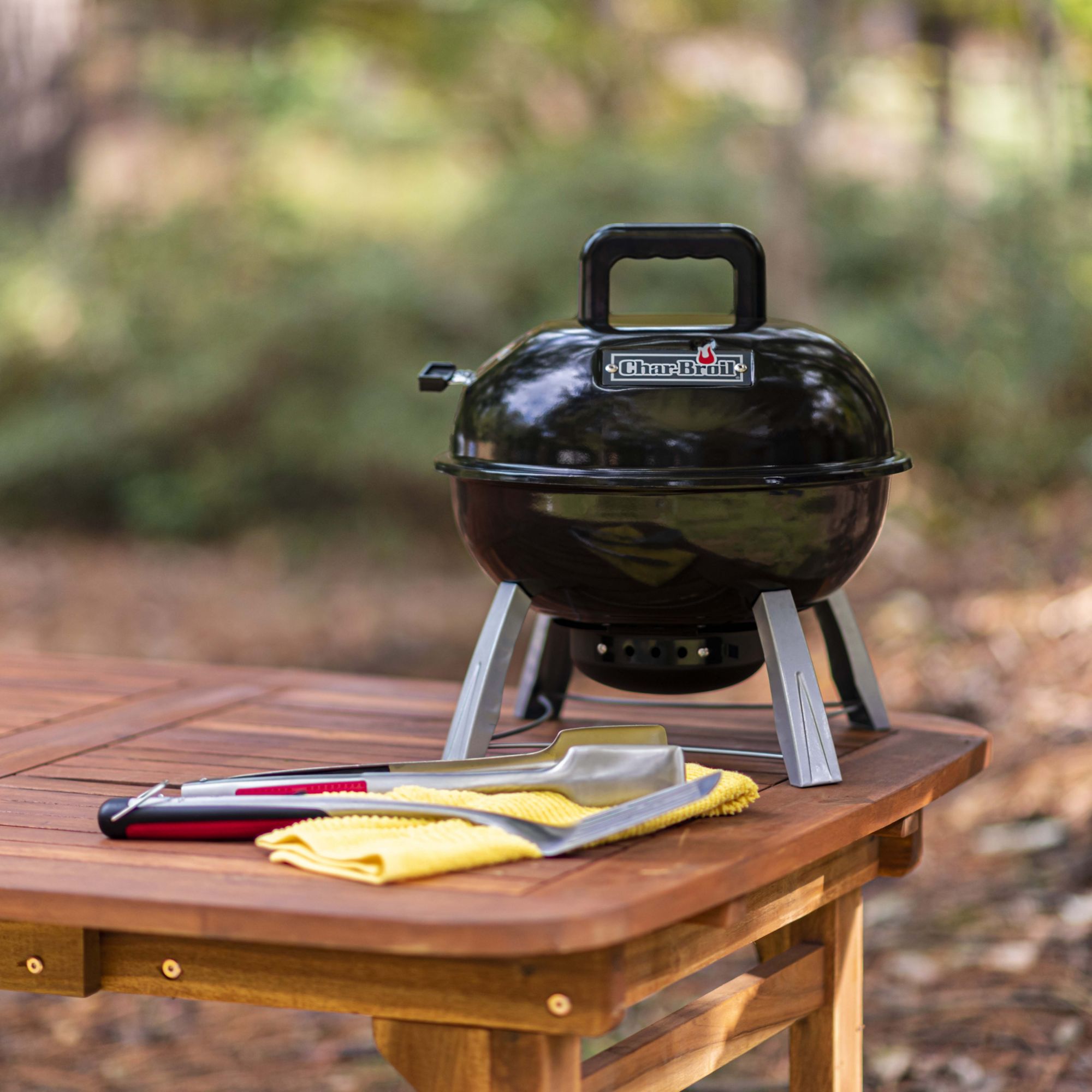 PORTABLE CASTIRON CHARCOAL GRILL