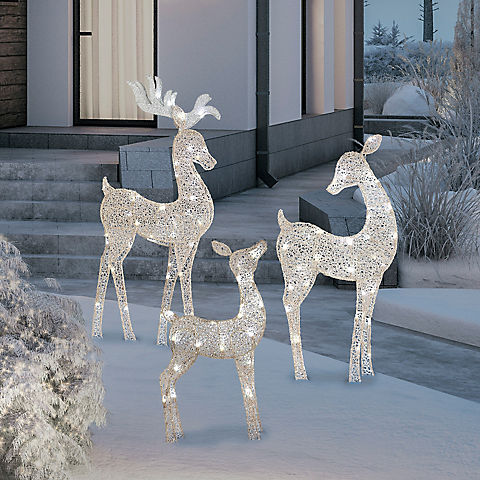 Berkley Jensen Holiday Flat-Tastics LuxeSparkle Deer Family Yard Decor - White