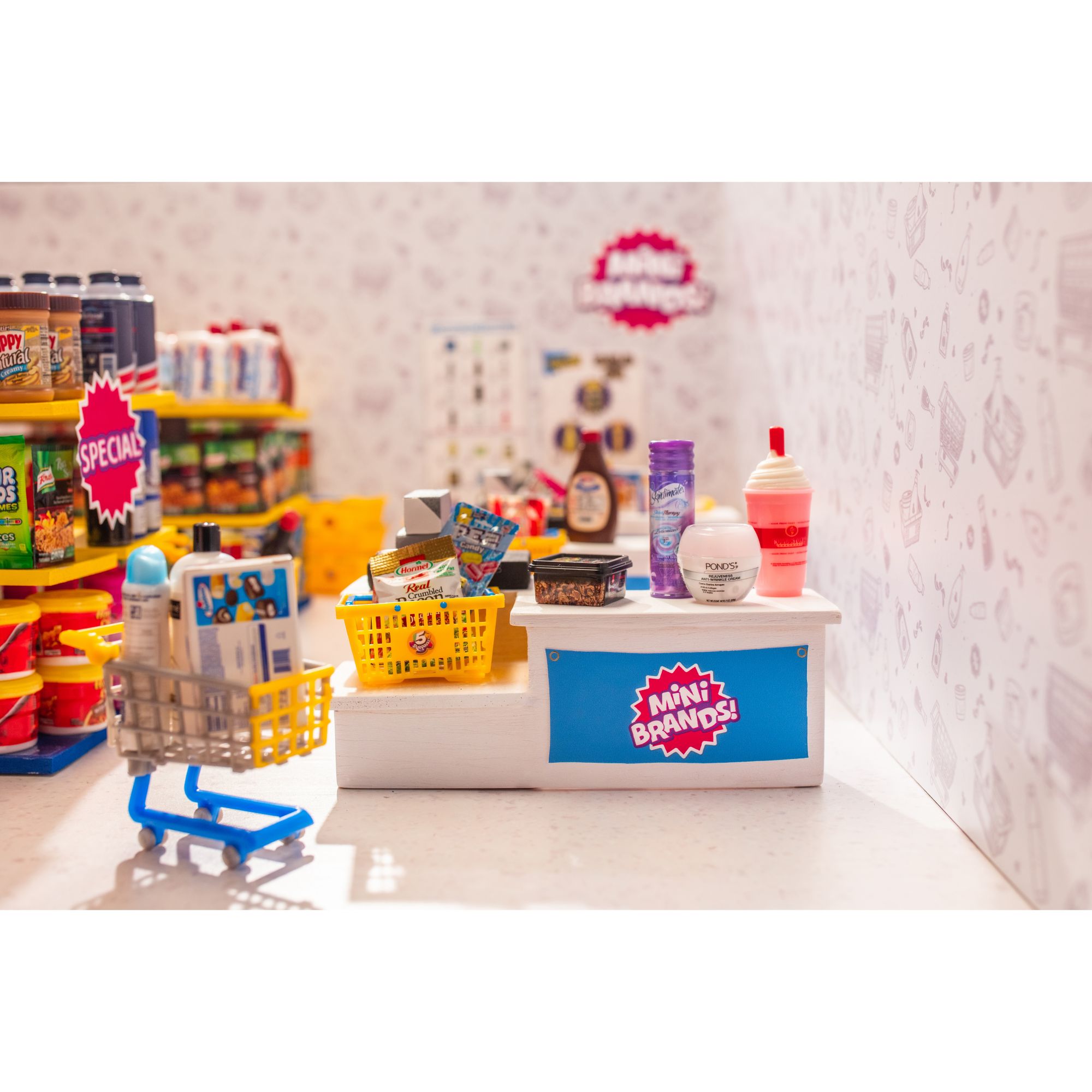 5 Surprise Mini Brands Mini Mart Playset Series 3 by ZURU with 5 Exclusive  Mystery Mini Brands, Store and Display Your Mini Collectibles Collection! 