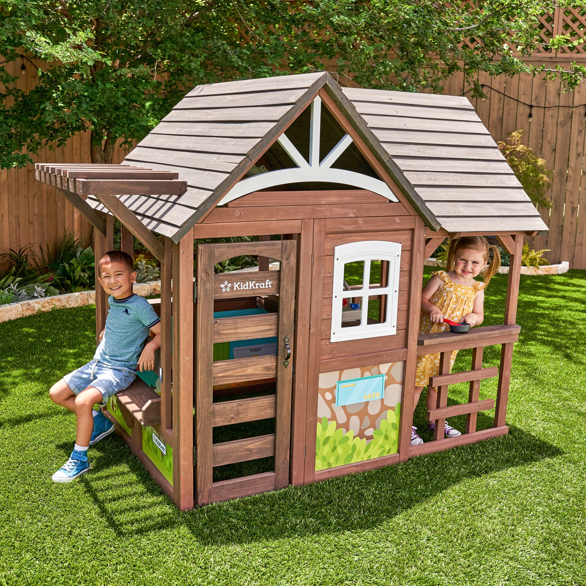 Bjs on sale outdoor playhouse