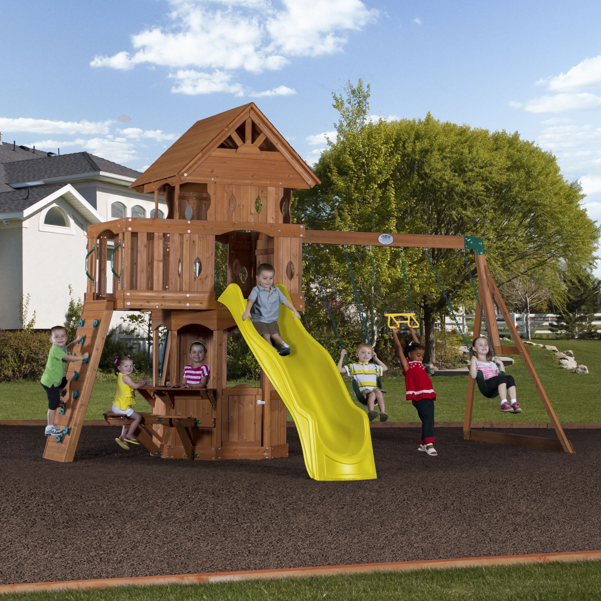 Backyard discovery dayton all on sale cedar wood playset swing set