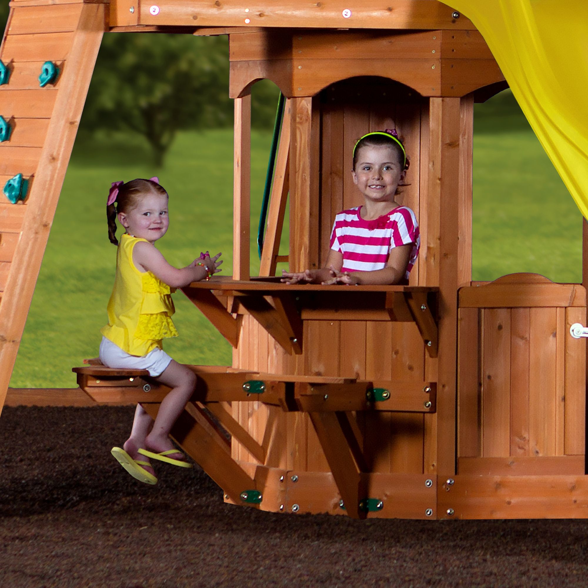 Backyard discovery dayton all cedar wood playset swing shop set