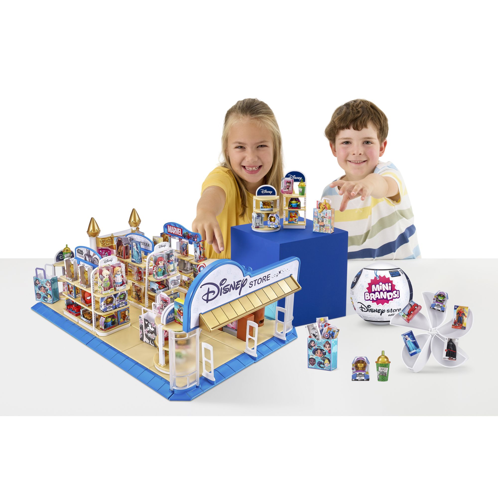 5 Surprise Mini Brands Series 3 Mini Mart Playset 1 ct