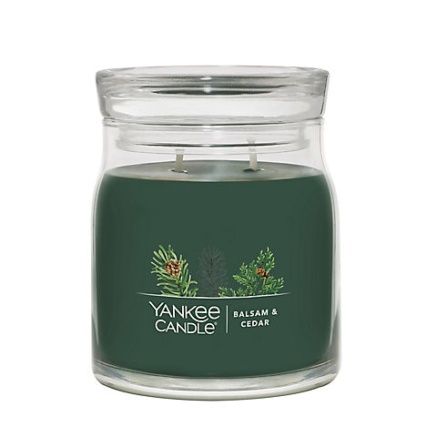 Yankee Candle Signature Medium Jar Candle - Balsam And Cedar