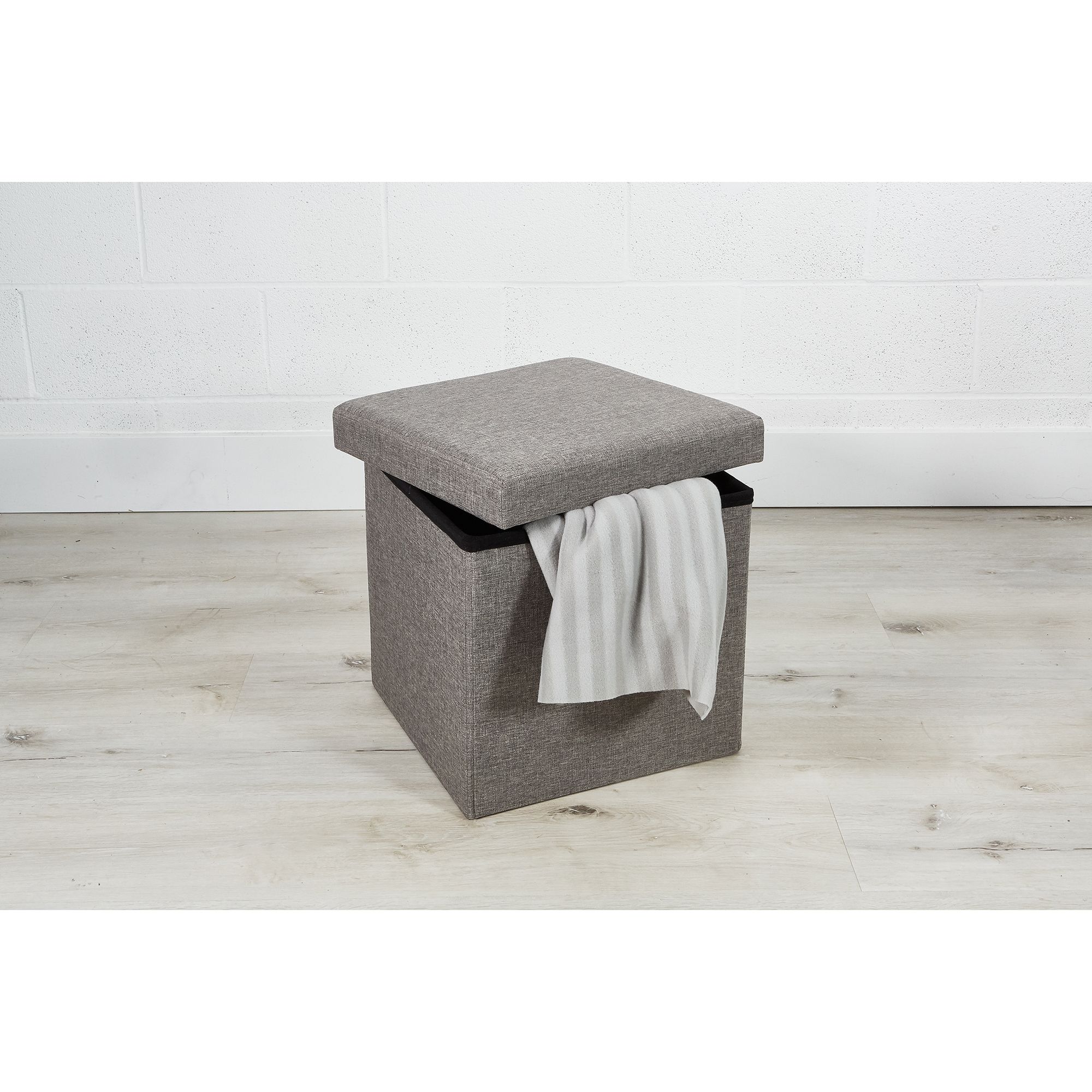 Gray storage ottoman store with tray