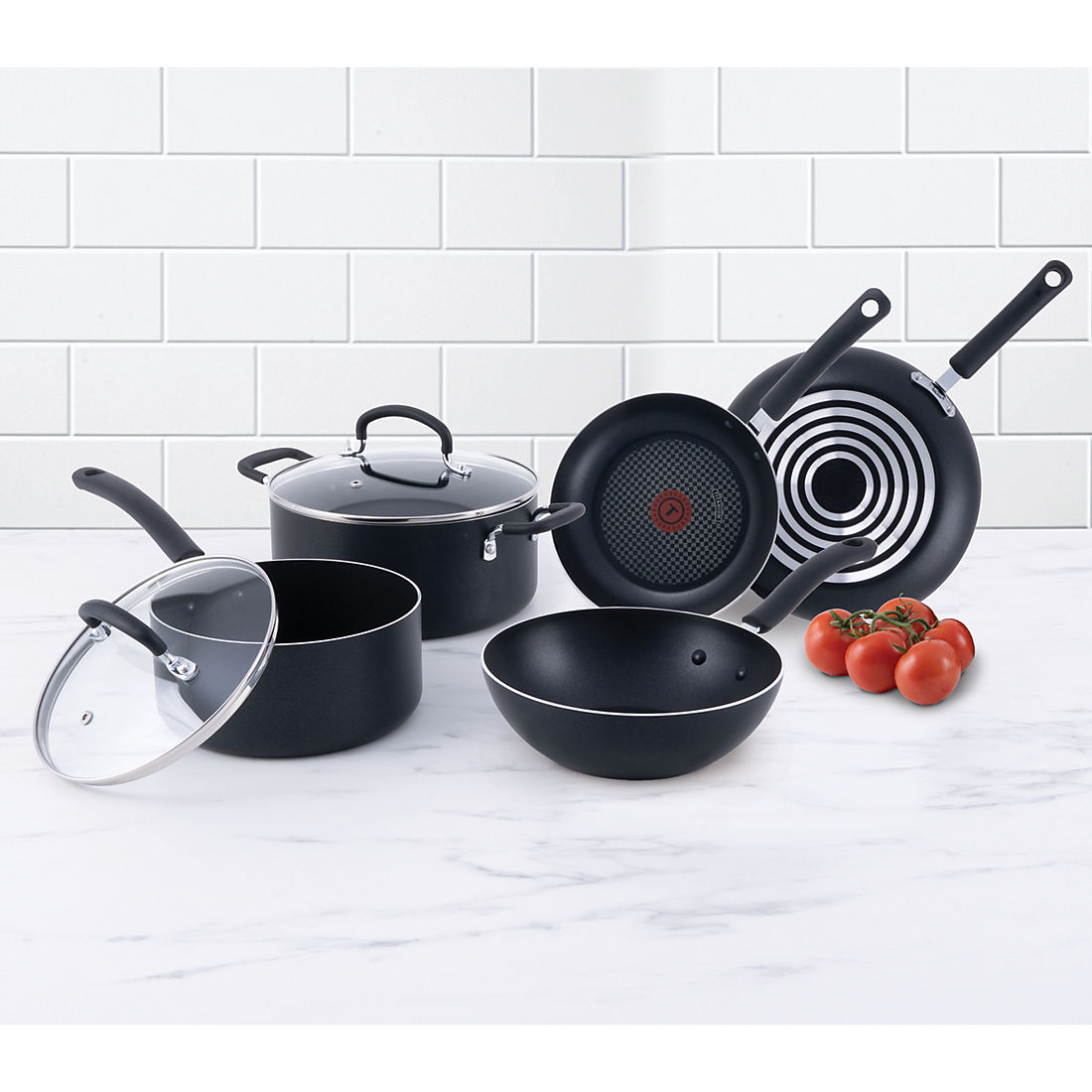 Prograde 10-Piece Aluminum Nonstick Cookware Set in Gray Prograde 10-Piece Aluminum Nonstick Cookware Set in Gray