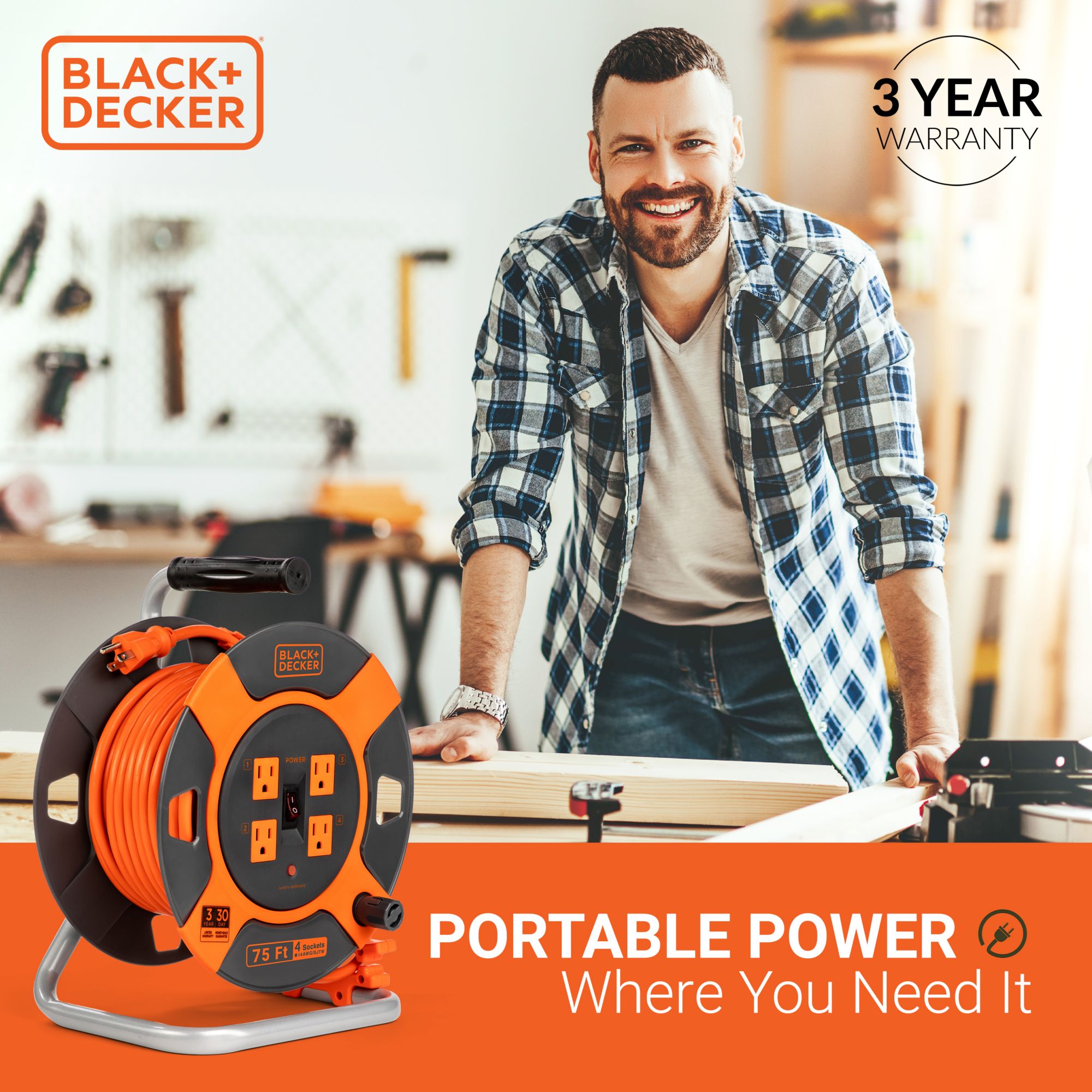 BLACK+DECKER 25 Ft. Retractable Extension Cord Reel with 4 Outlets, 2 USB  Ports, Multi-Plug Extension, On/Off Switch & Heavy-Duty 16AWG SJT Cable