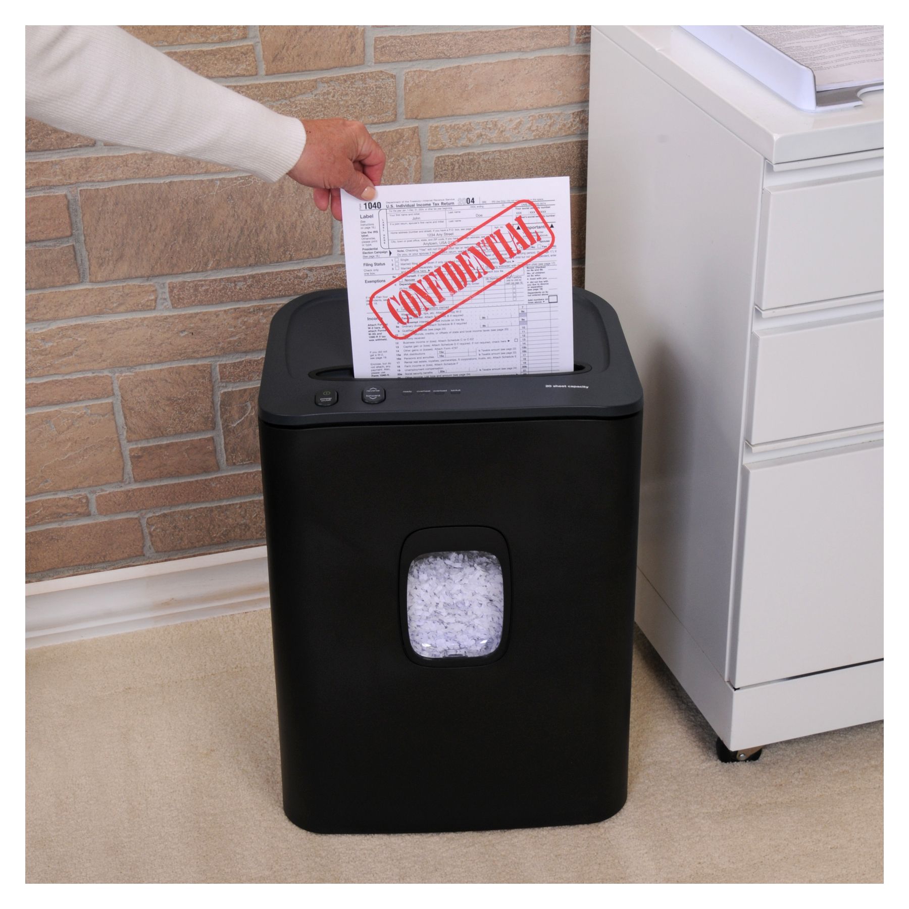 Royal 20-Sheet Cross-Cut Shredder