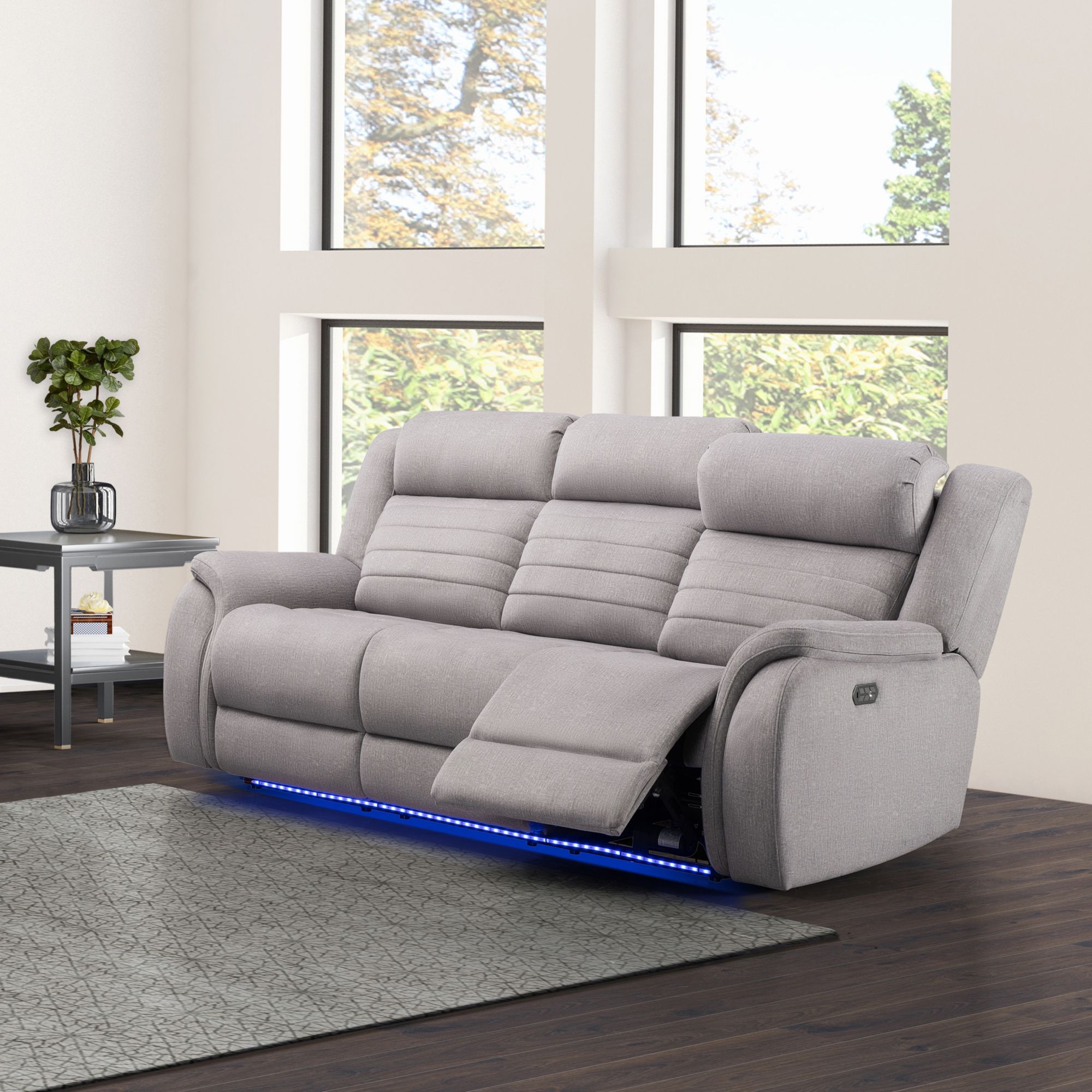 Gift relaxation and comfort with the Heated Reclining & Folding
