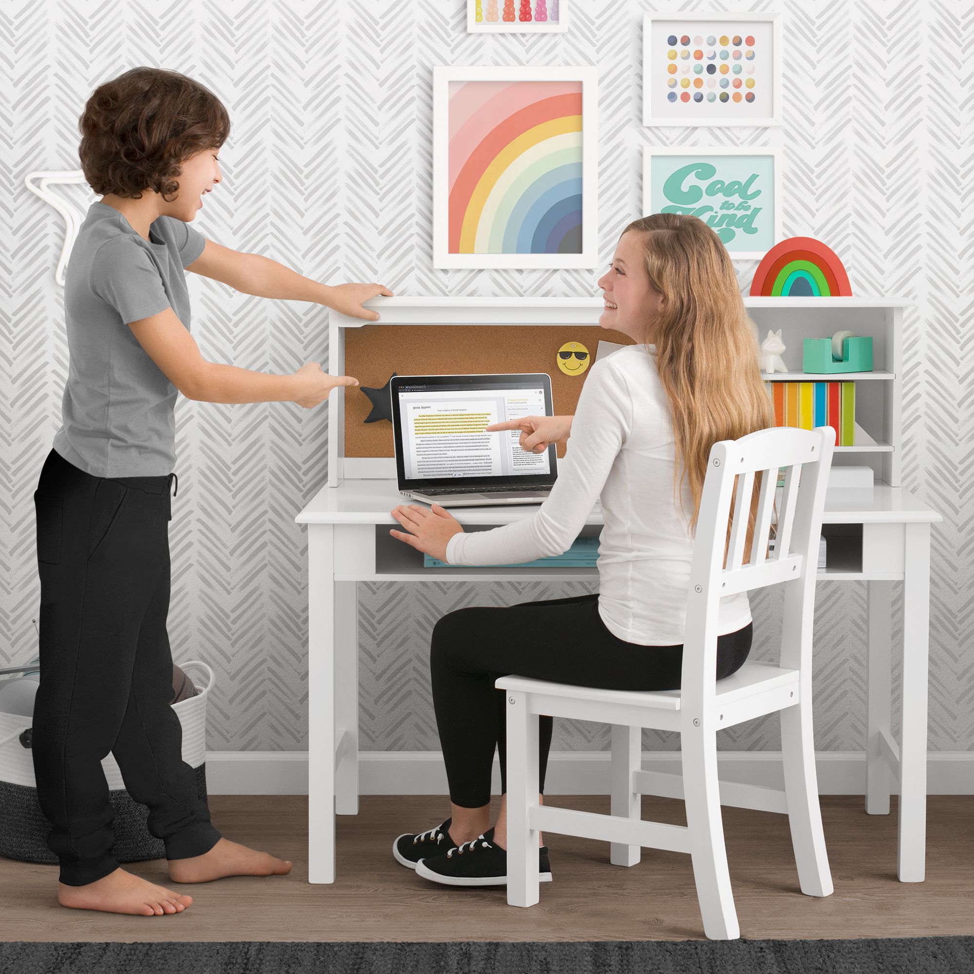 Kids Desks & Study Desks