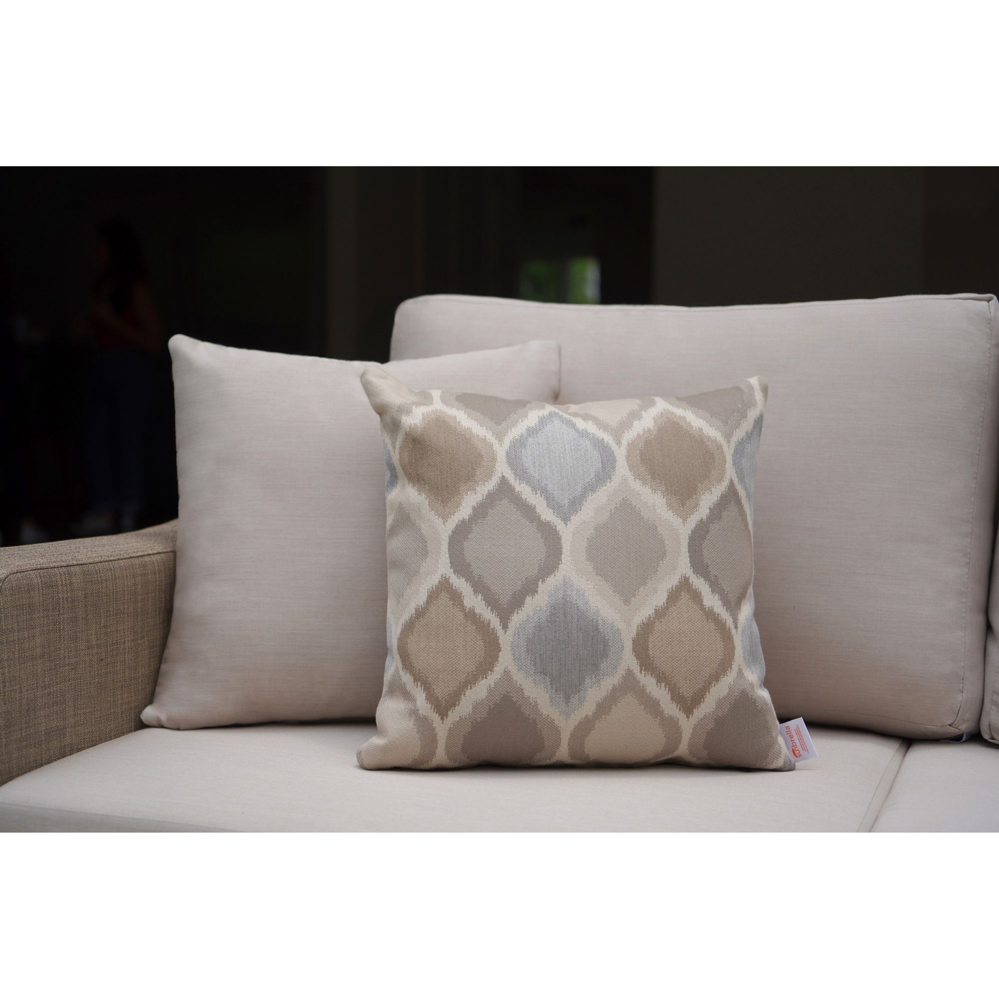 Abbyson Living Serene 7-Pc. Sectional - Beige