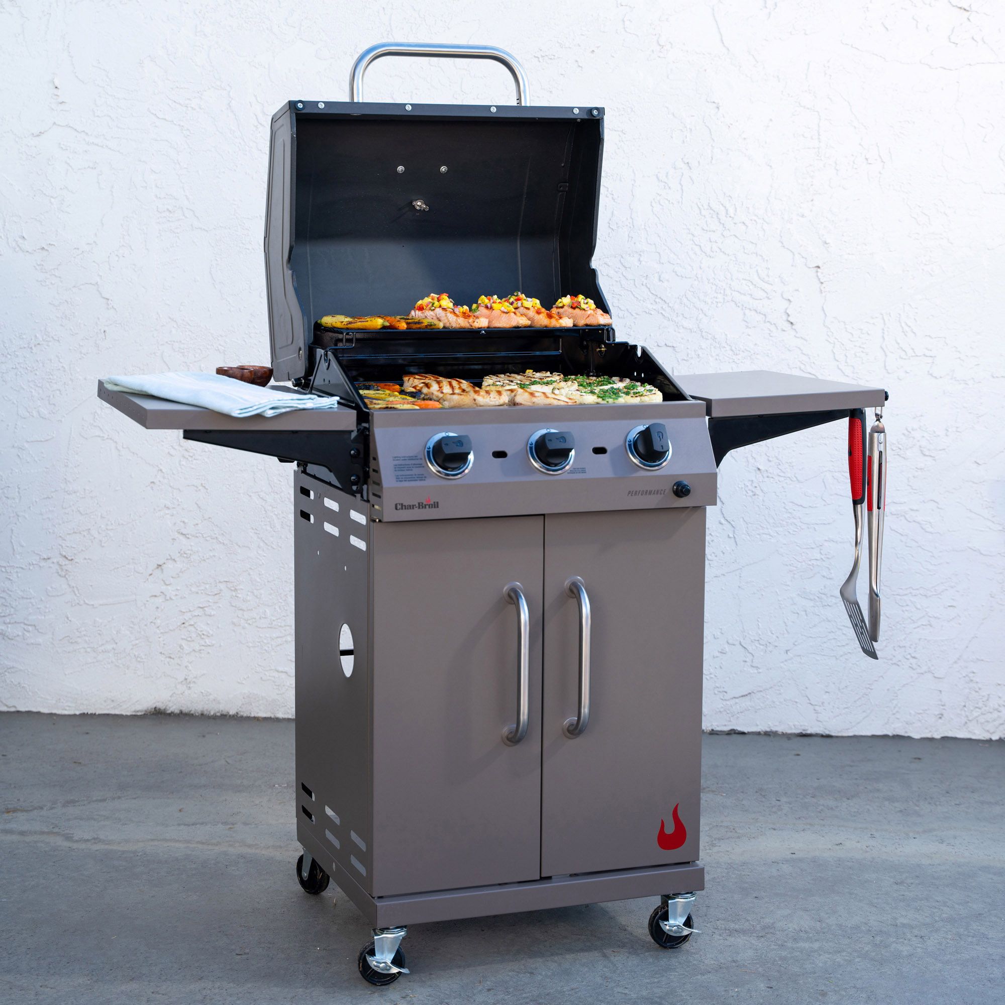 4 Burner Propane Gas Grill, Performance Series™