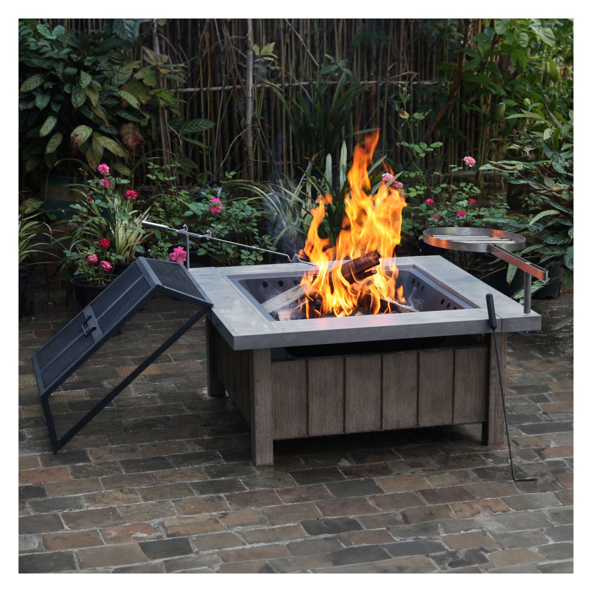 Berkley Jensen Crestwood S'mores Low-Smoke Firepit