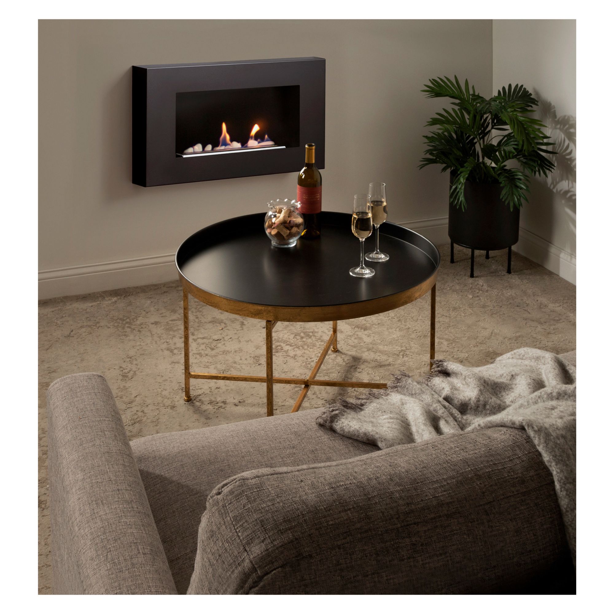 Kate and Laurel Celia Modern Round Coffee Table, Black & Gold