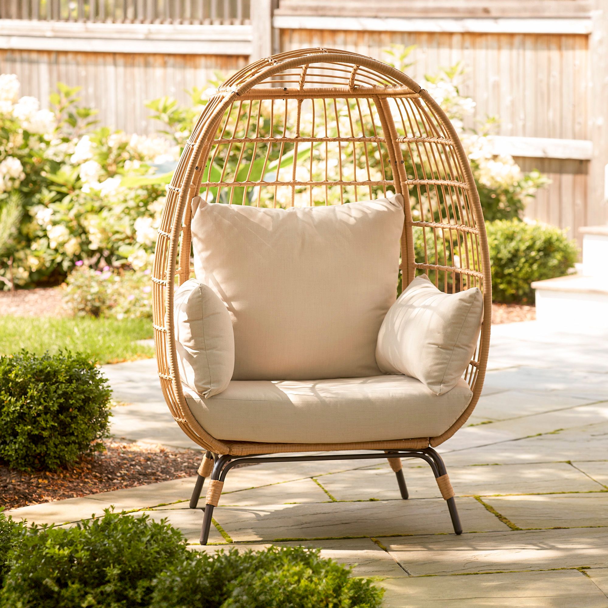 Berkley Jensen Wicker Outdoor Lounge Egg Chair