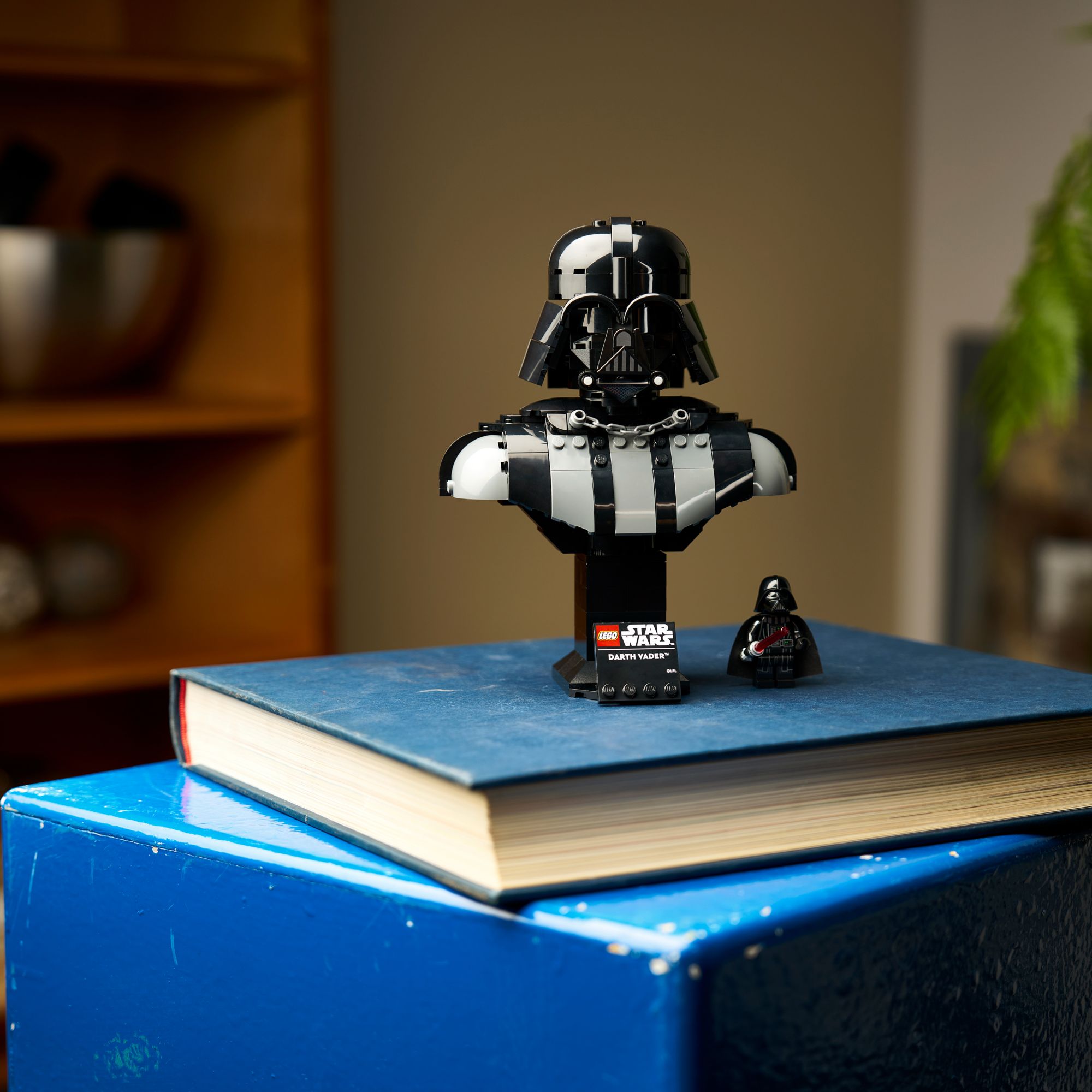 LEGO Star Wars Darth Vader Bust 75439