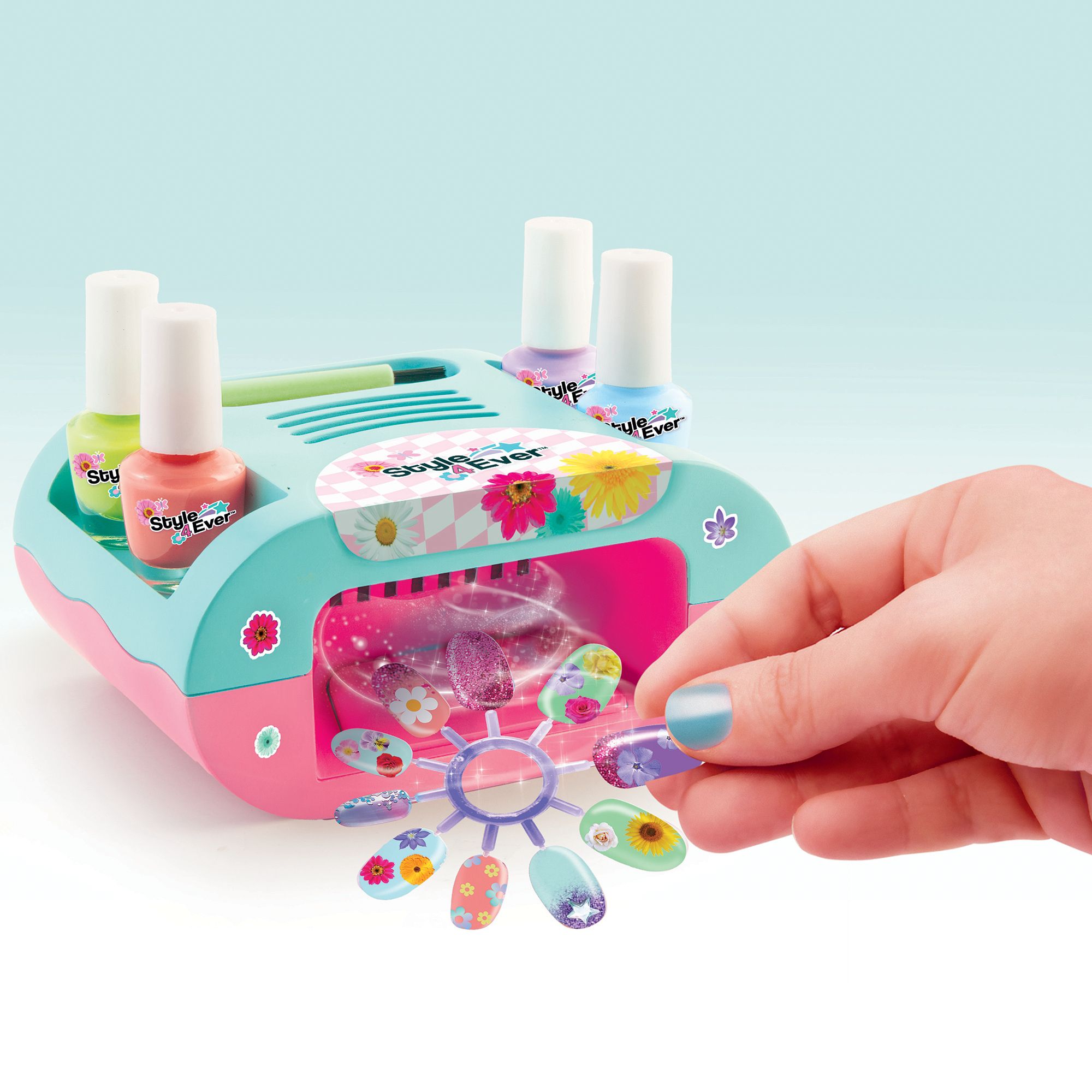 Style 4 Ever Manicure Set With Nail Dryer