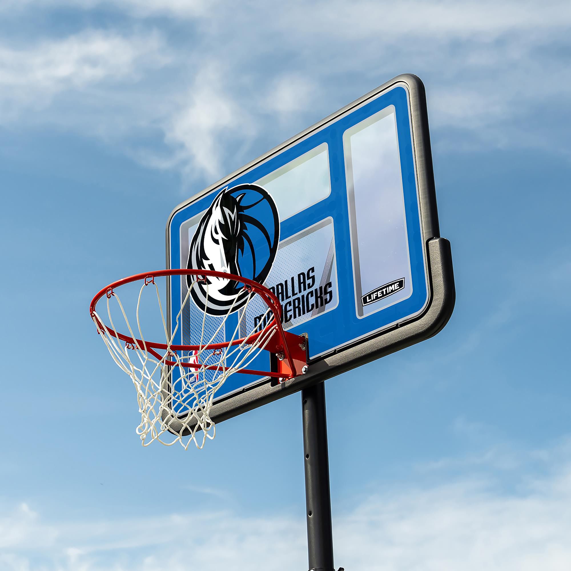 Lifetime NBA Dallas Mavericks 7.5' - 10' Adjustable Height 44" Fusion Outdoor Portable Basketball System