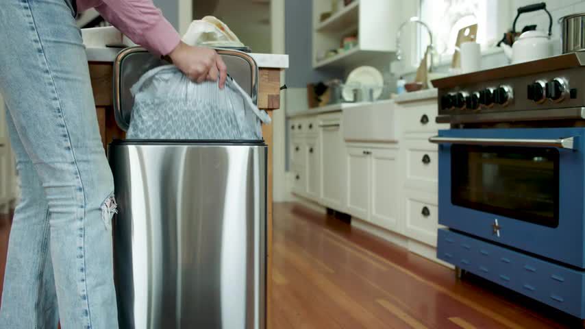 Glad OdorShield Tall Kitchen Drawstring Trash Bags 13 Gallon White (24 –  Becauze