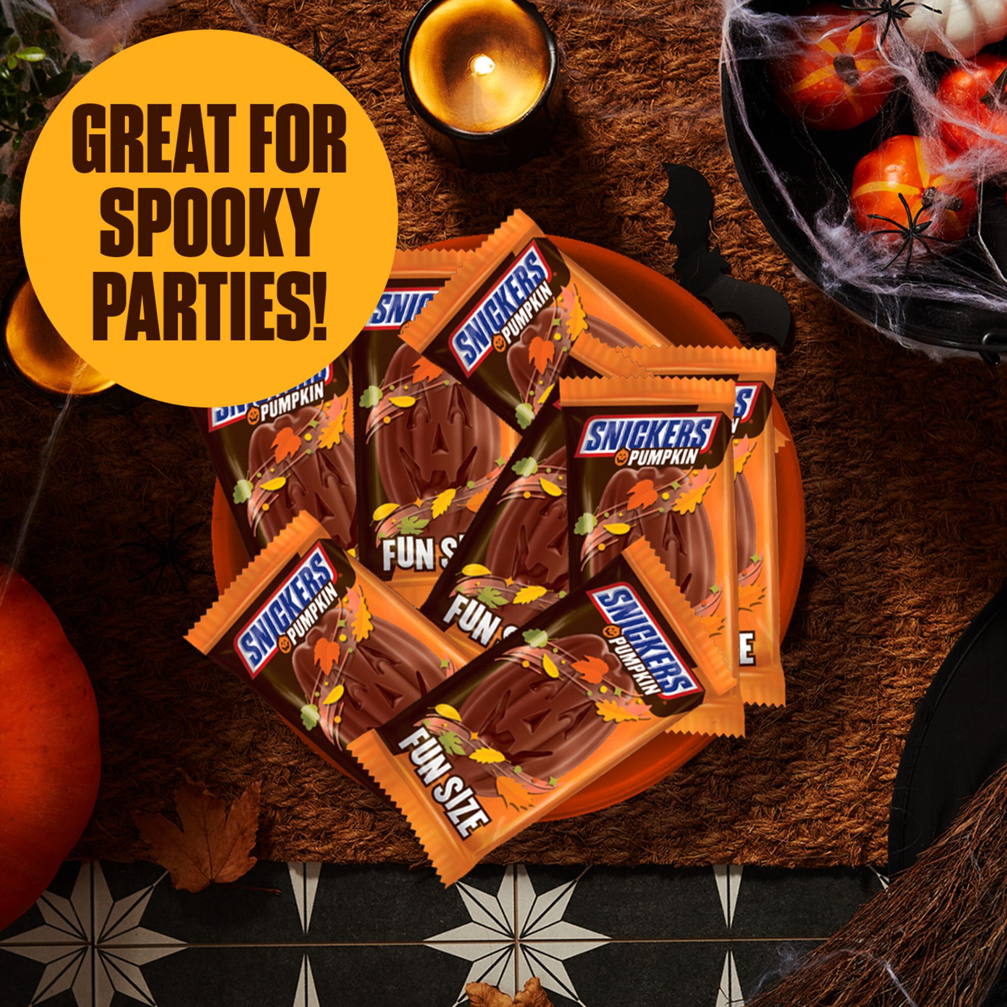 Snickers Pumpkin Fun Size Milk Chocolate Individually Wrapped Halloween Candy, 24.75 oz.
