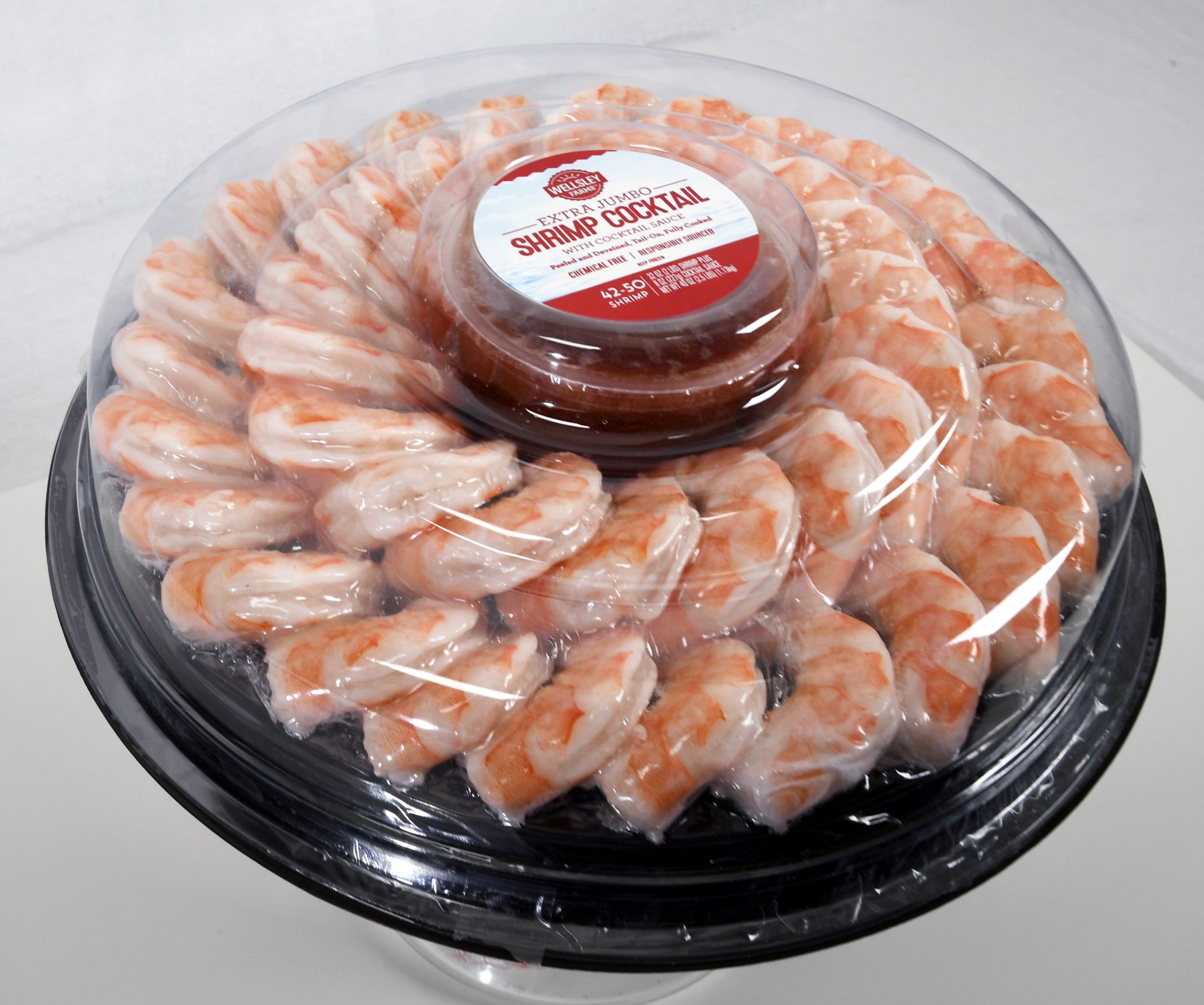 Farm Boy™ Pacific White Shrimp w/Sauce Shrimp Ring (425 g)