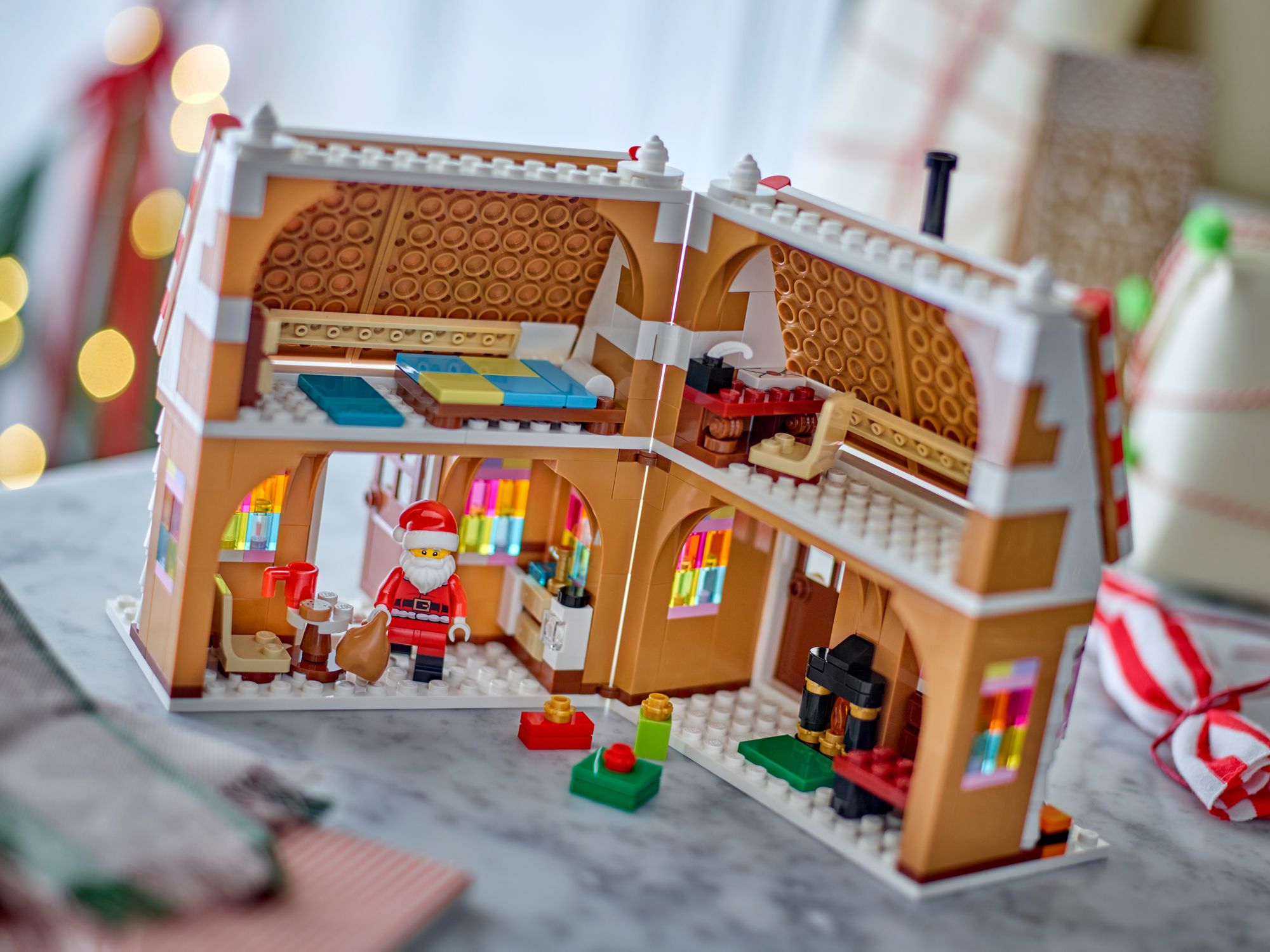 LEGO Festive Gingerbread House 40809