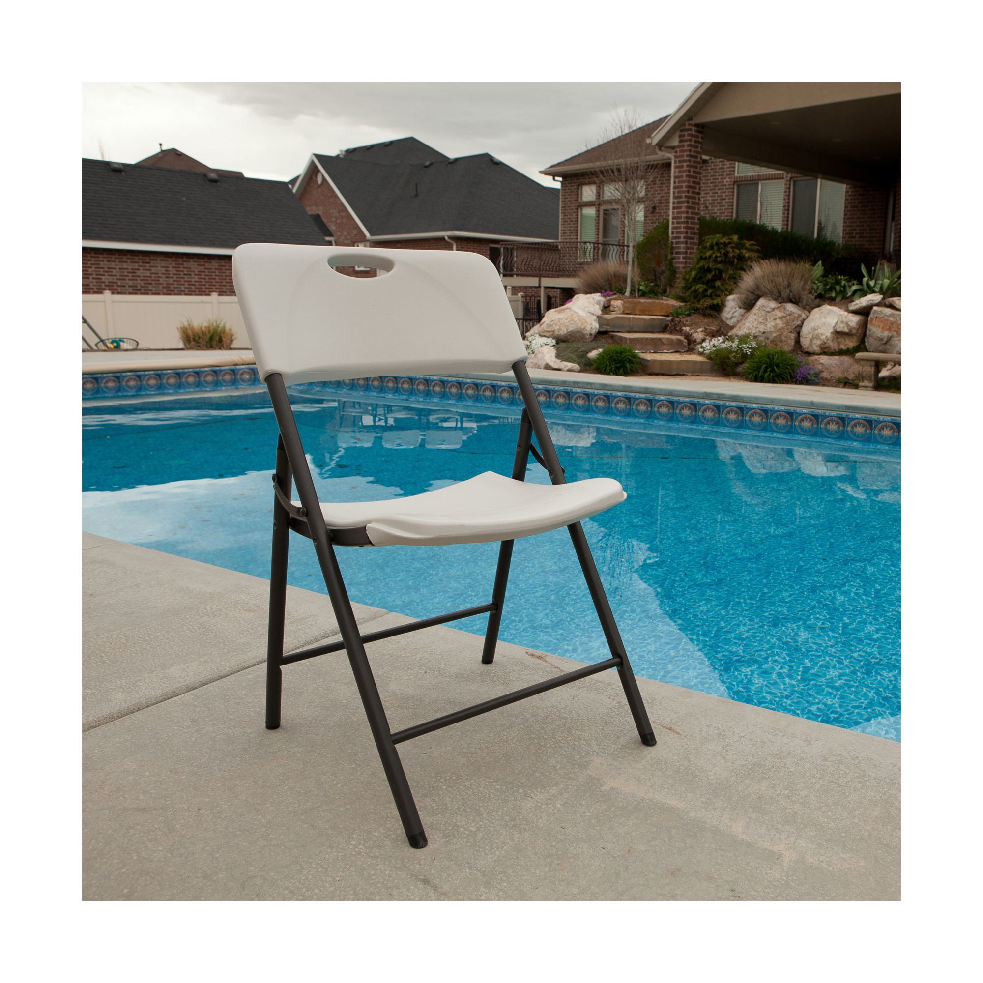 Lifetime almond plastic seat outdoor safe 2025 plastic folding chair