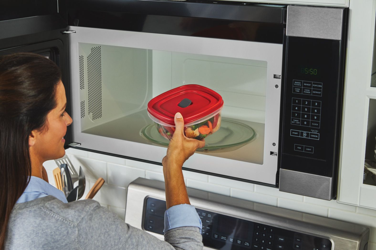 Rubbermaid 7J60 Easy Find Lid Square 2-Cup Food Storage (Pack of 8  Containers), No Size, Red/Transparent