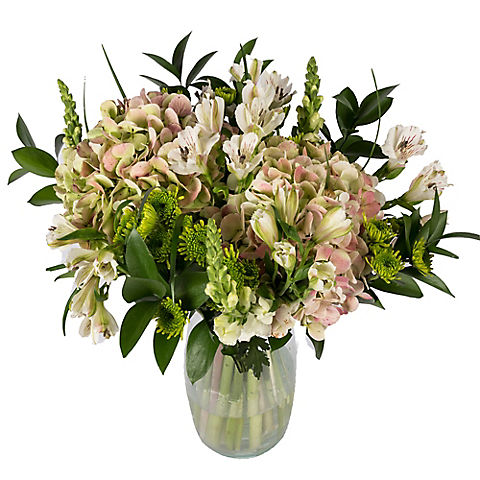 Chic Mixed Bouquet