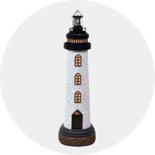 Outdoor Lighting & Decor
