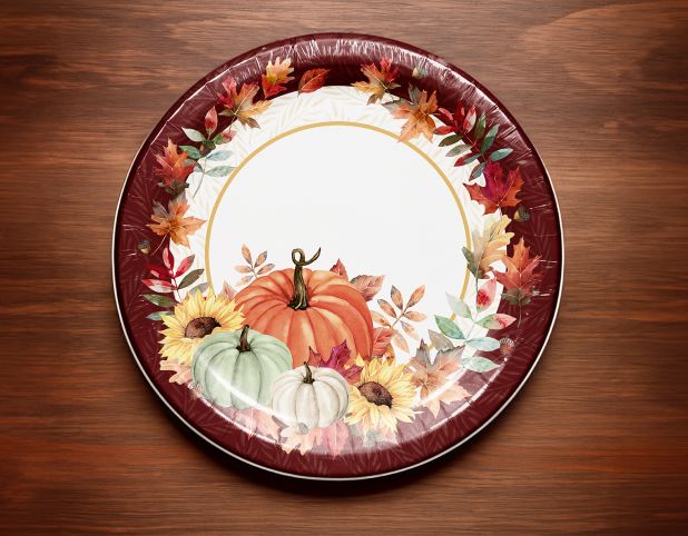 A fall themed paper plate.